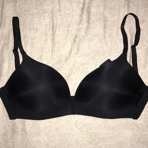 VS Black Wireless T-Shirt Bra